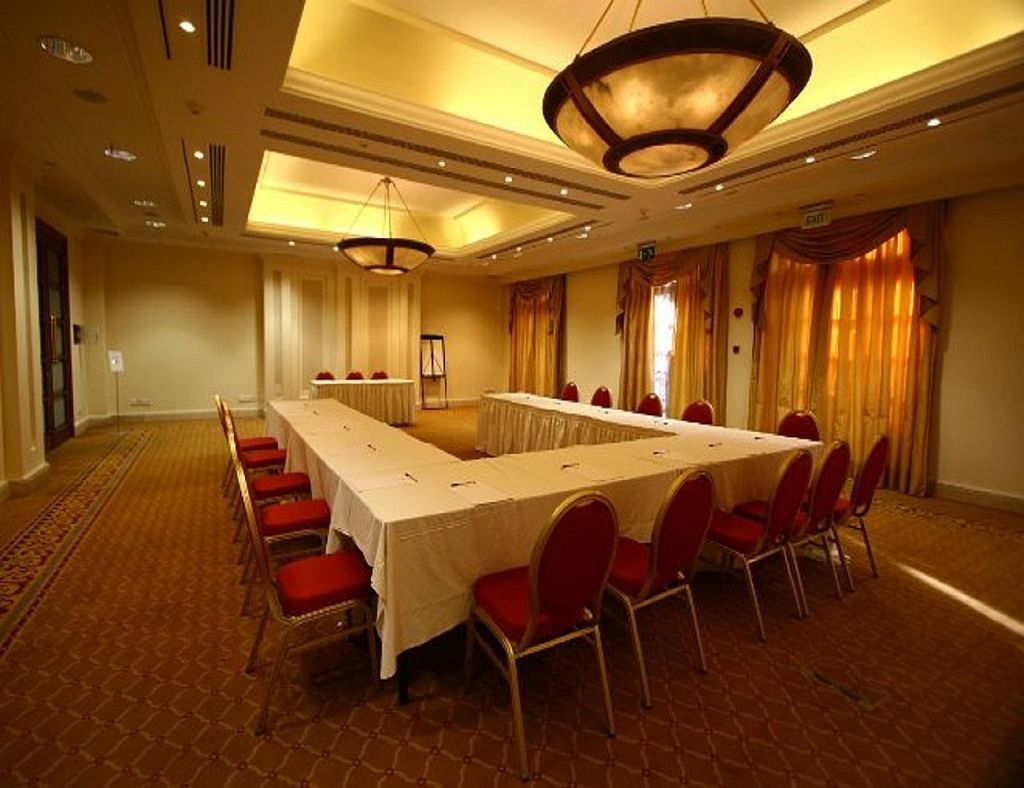 Curium Palace Hotel Lemesós Eksteriør bilde