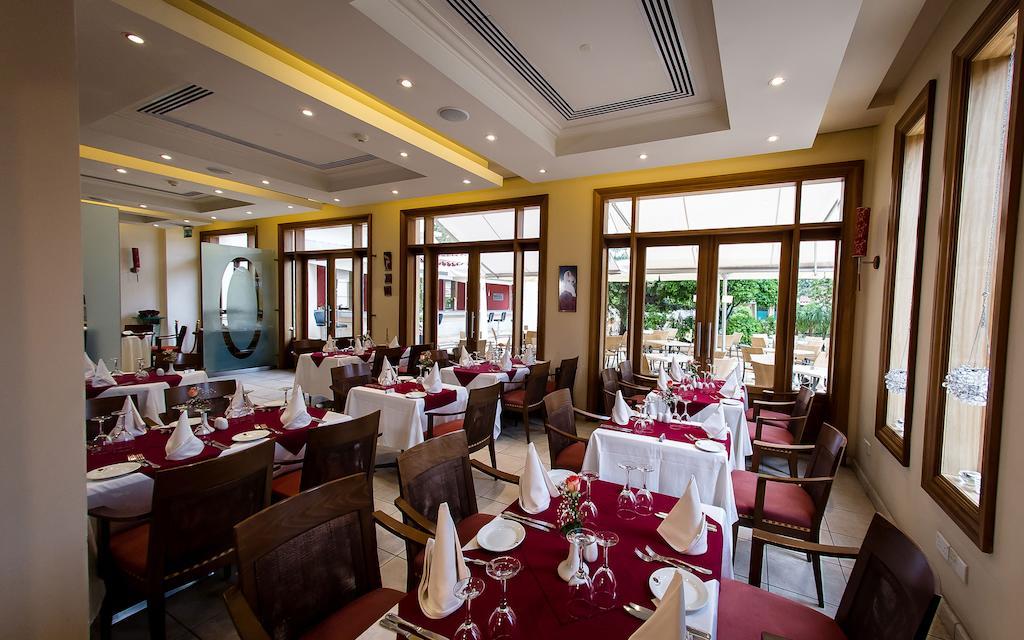 Curium Palace Hotel Lemesós Eksteriør bilde